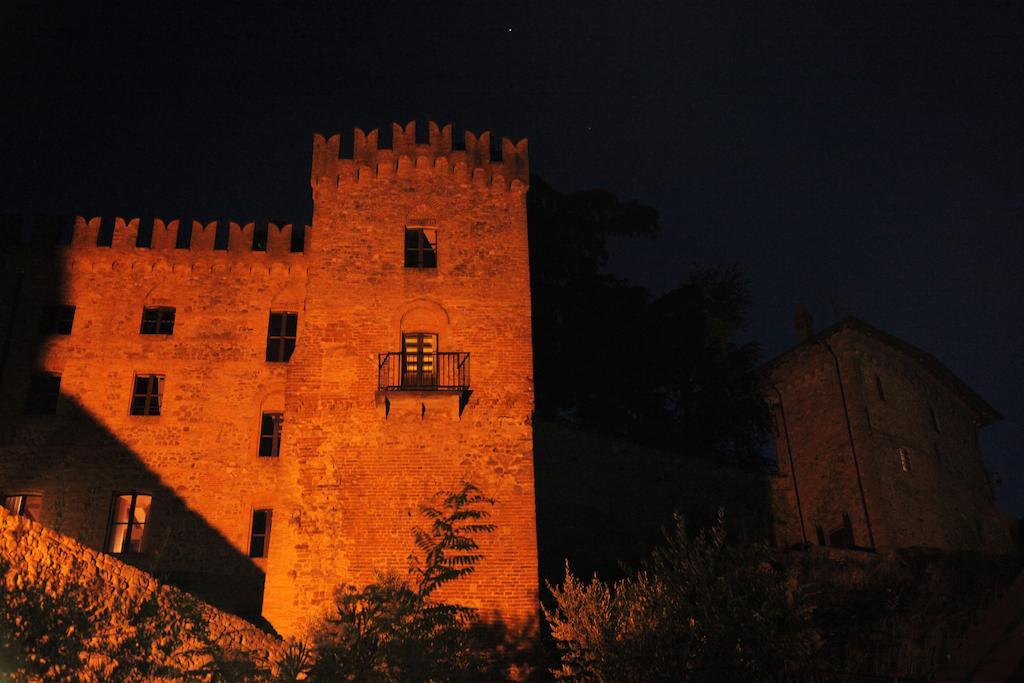 Hotel Antico Borgo Di Tabiano Castello - Relais De Charme Tabiano Terme Exterior foto