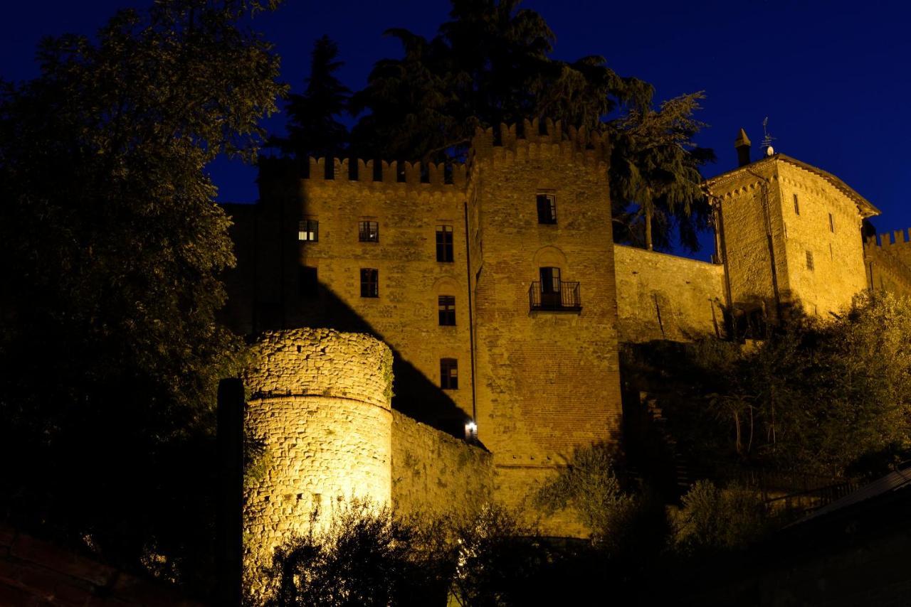 Hotel Antico Borgo Di Tabiano Castello - Relais De Charme Tabiano Terme Exterior foto