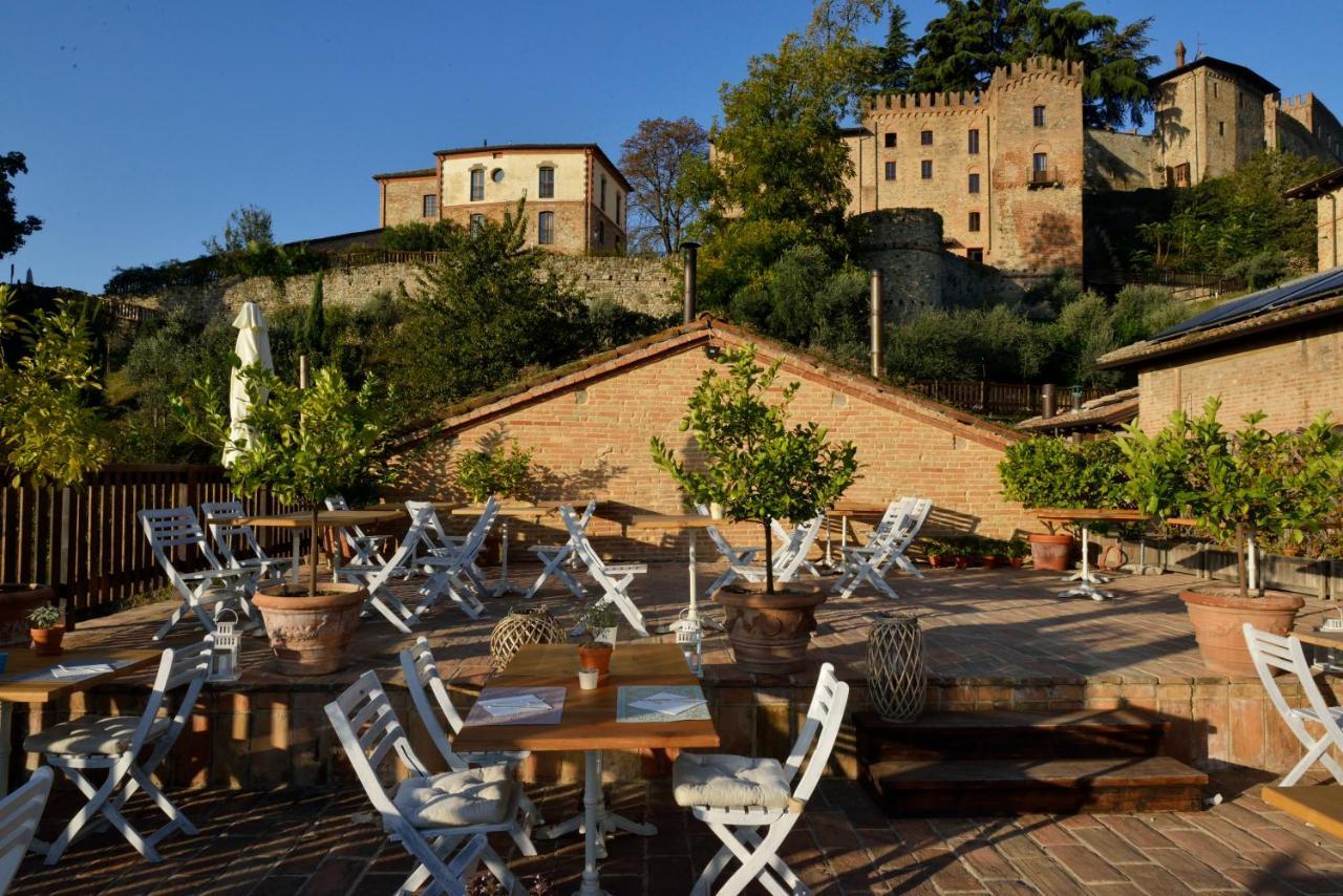 Hotel Antico Borgo Di Tabiano Castello - Relais De Charme Tabiano Terme Exterior foto