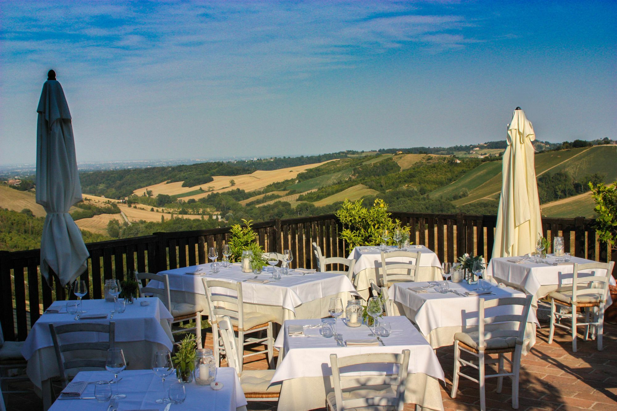 Hotel Antico Borgo Di Tabiano Castello - Relais De Charme Tabiano Terme Exterior foto